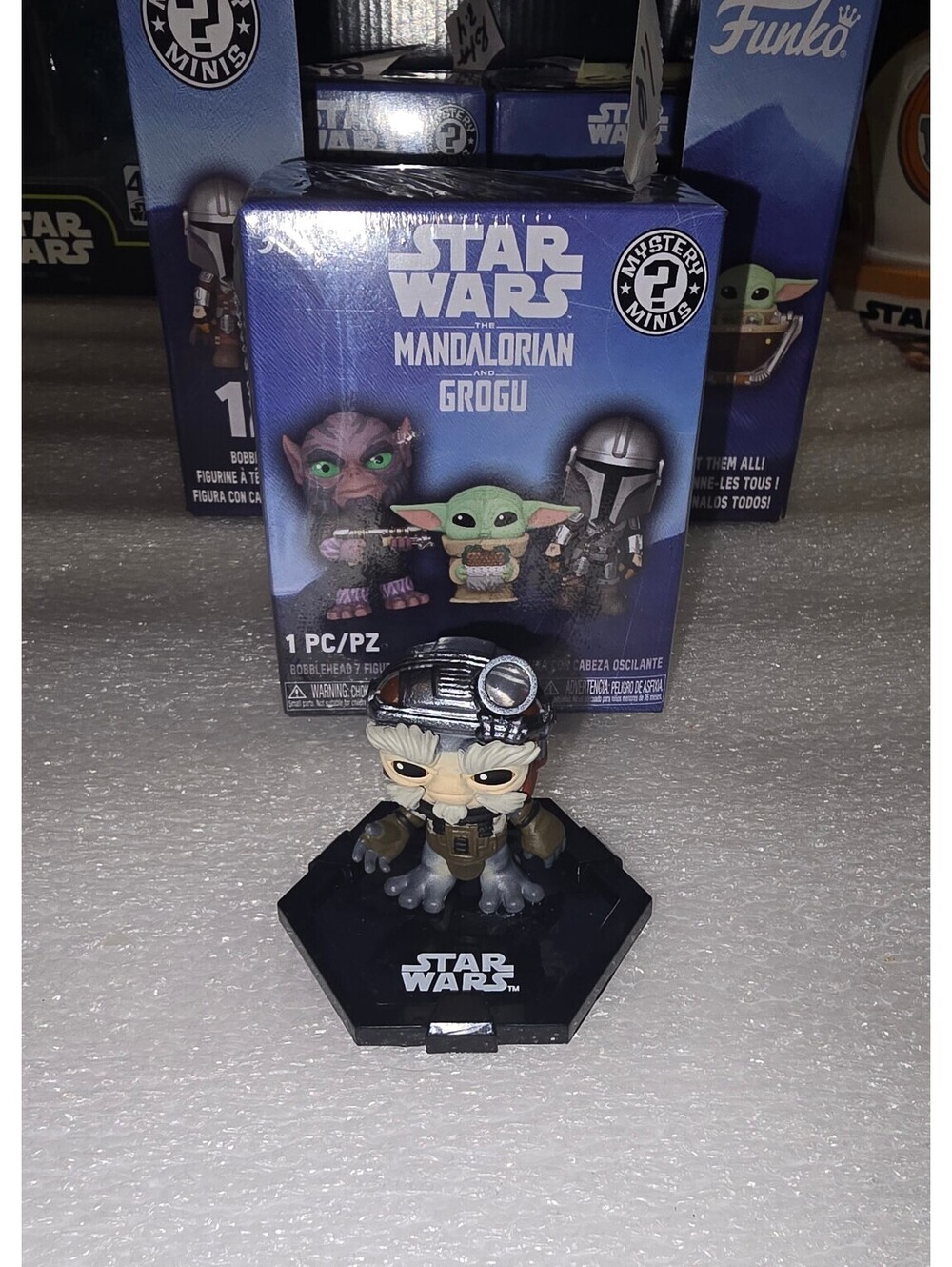 Clang Star Wars Funko The Mandalorian & Grogu Mystery Mini